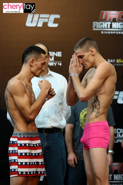 weigh in (19) (400x600)